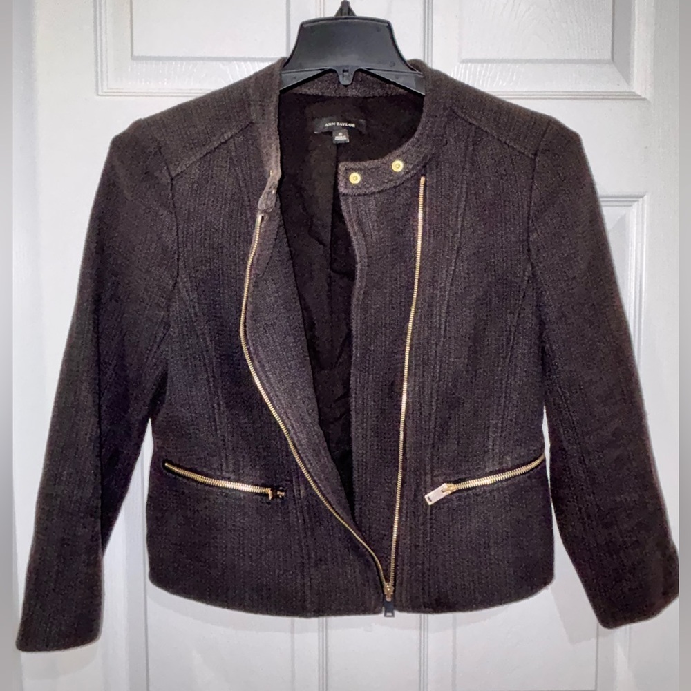 Ann Taylor Black Off Center Front gold Zipper Closure Blazer Suit Jacket  SZ 8‌ - Picture 5 of 9
